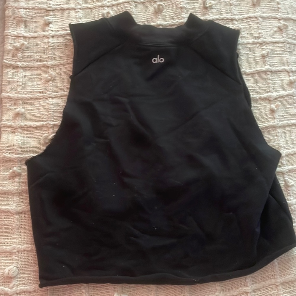 All Black Cropped Tank